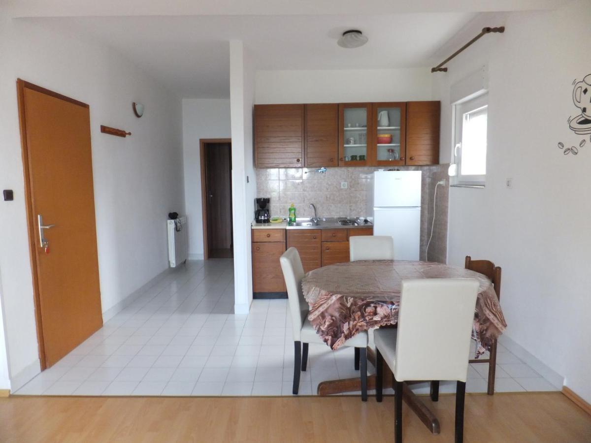 Apartments Justic Supetarska Draga Phòng bức ảnh