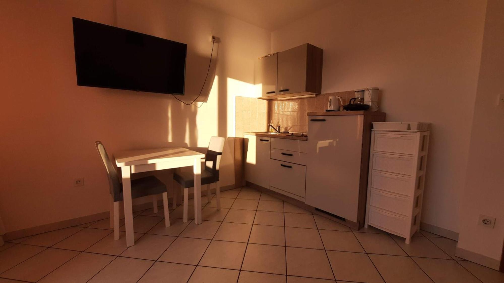 Apartments Justic Supetarska Draga Phòng bức ảnh